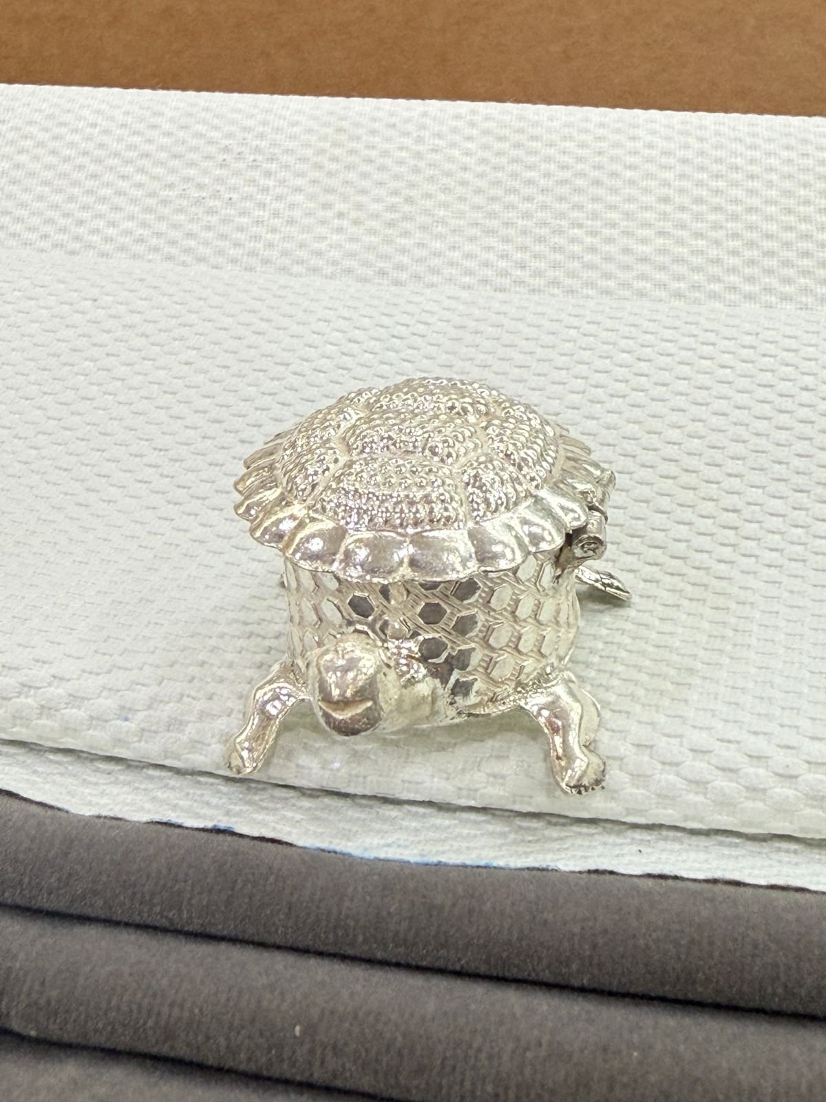 Elegant Tortoise Sindhoor/Kumkum Box